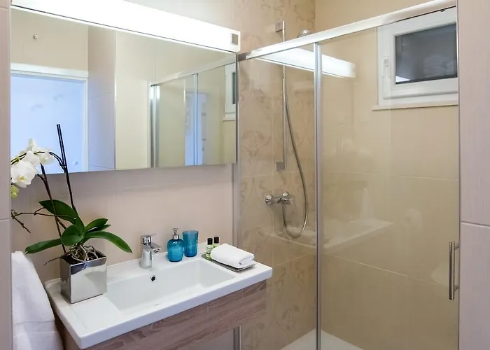 Seven 杜布罗夫尼克